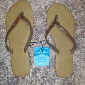 Size 7-8 flip flops